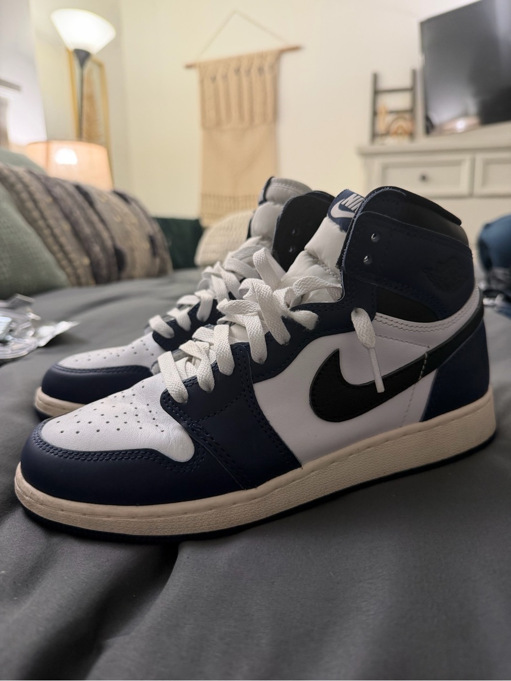 Nike Air Jordan 1 Mid - Navy White Black 7Y